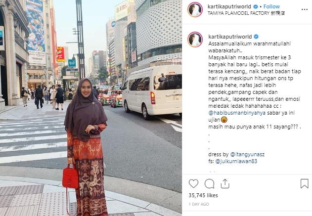 Kartika Putri dan Habib Usman ke Jepang. (Instagram/@kartikaputriworld)