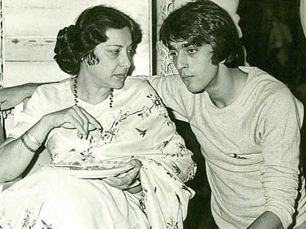 Sanjay Dutt dan ibunya, Nargis (Instagram/@duttsanjay)