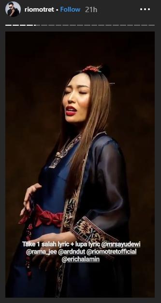 Ayu Dewi (Instagram/@riomotret)