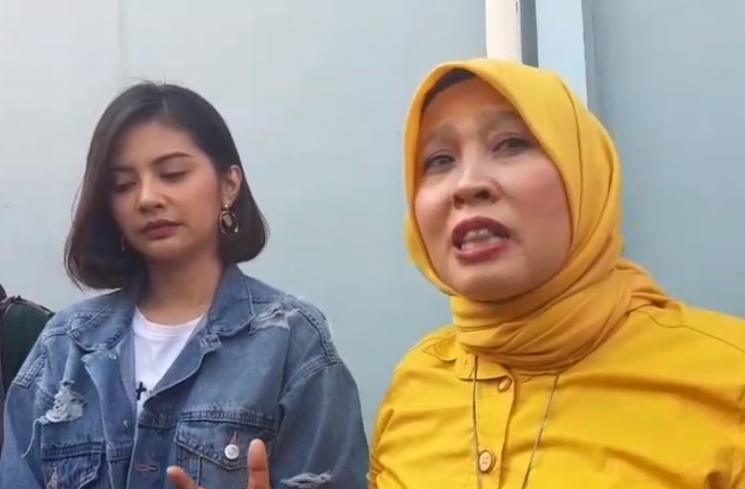 Tiwi eks T2 dan owner Parfum Gue. (Matamata.com)
