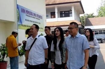 Ditemani Anang Hermansyah, Ashanty Jalani Sidang Kasus Wanprestasi