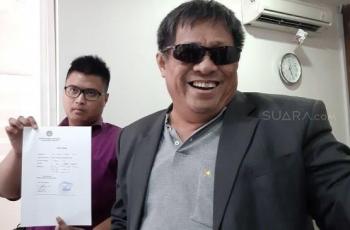 Hotman Paris Ngaku Kehilangan Ponsel, Andar Situmorang: Rakyat Mau Dibodohi