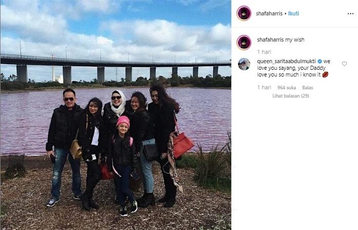 Postingan Shafa Harris kangen keluarga utuhnya. (Instagram/@shafaharris)