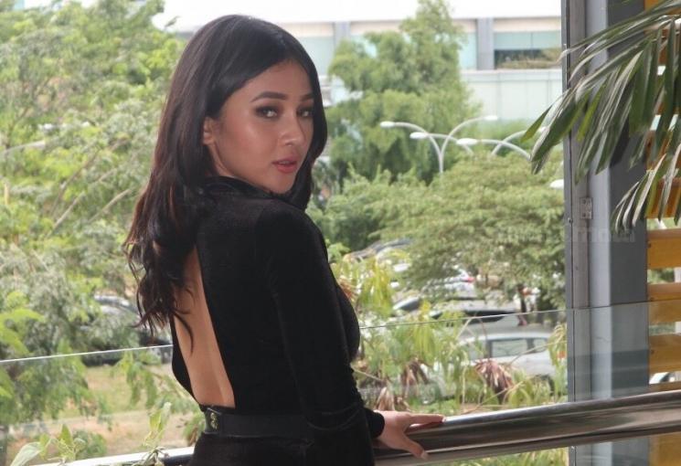 Penyanyi Mutia Ayu, istri Glenn Fredly. [Suara.com]