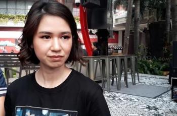Lakukan Adegan Mesra dengan Ernest Prakasa, Laura Basuki Sempat Merasa Tak Enak dengan Meira Anastasia