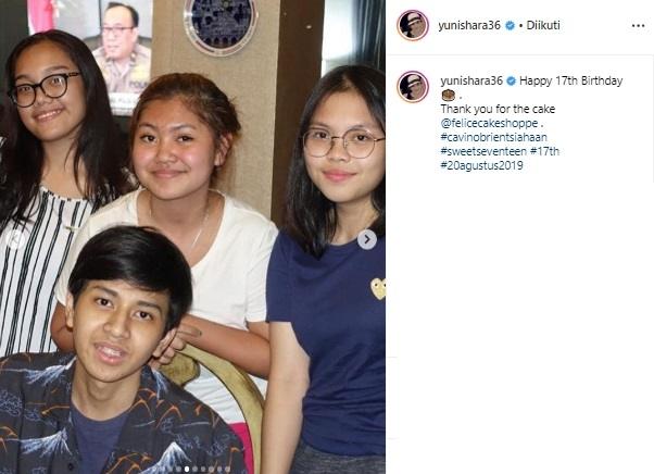 Momen Ulang Tahun ke-17 Cavin, Putra Yuni Shara. (Instagram/@yunishara36)