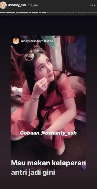 Tingkah kocak Ashanty deprok di Paris. (Instagram/@ashanty_ash)