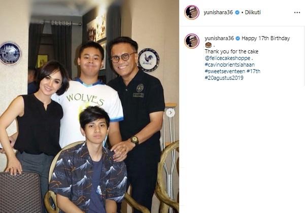 Momen Ulang Tahun ke-17 Cavin, Putra Yuni Shara. (Instagram/@yunishara36)