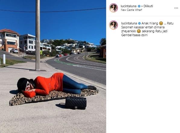 Tingkah kocak Lucinta Luna. (Instagram/@lucintaluna)