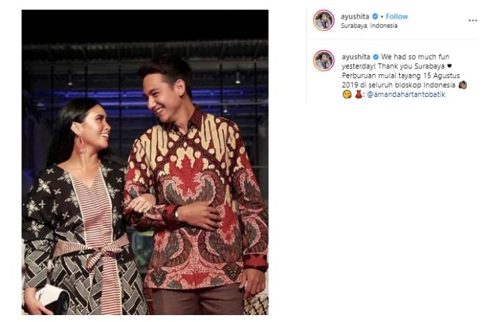Ayushita dan Adipati Dolken. (Instagram/@ayushita)