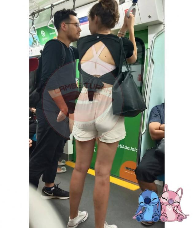 Arifin Putra tepergok naik MRT bareng perempuan cantik. [Instagram]