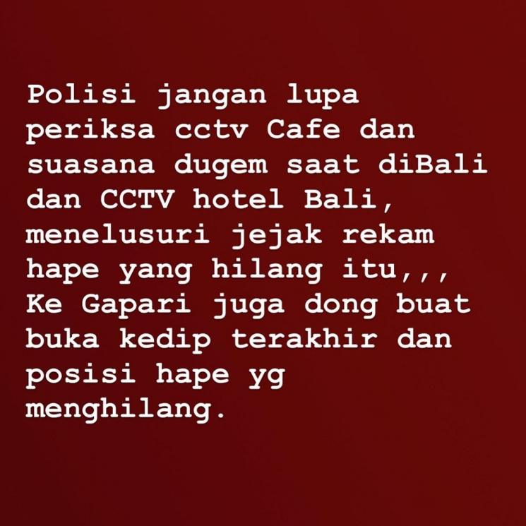 Farhat Abbas desak polisi periksa CCTV cafe dan hotel di Bali. [Instagram]