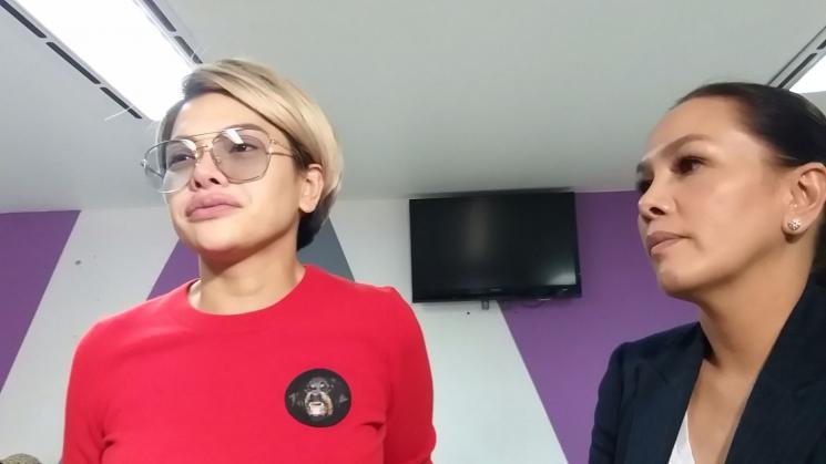 Nikita Mirzani dan Fitri Salhuteru, sahabatnya. [Matamata.com/Yuliani]
