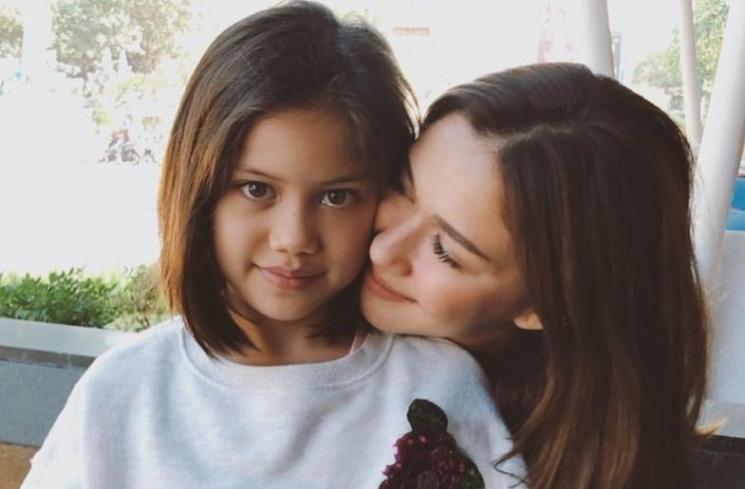 Nana Mirdad dan putrinya, Sarah. (Instagram/@nanamirdad_)