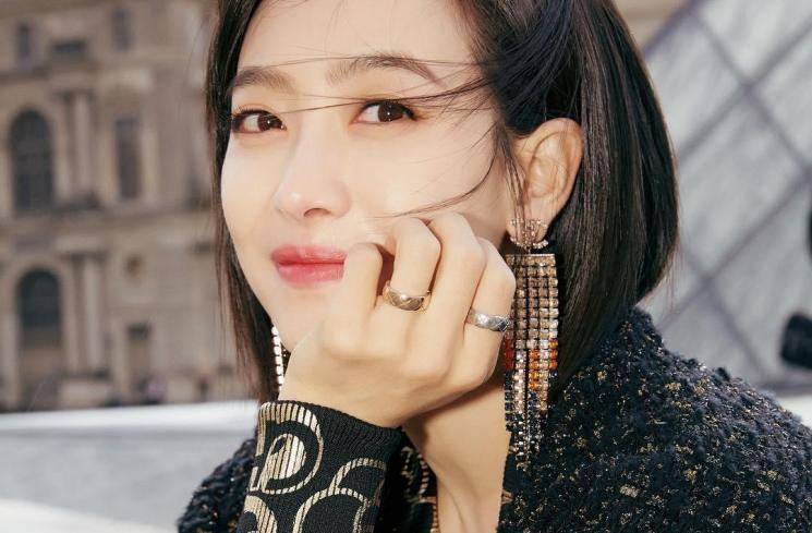 Victoria f(x) (Instagram/@victoria02_02)