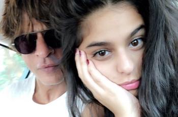 Suhana Khan Pose Seksi Difoto Ibunya, Komentar Shah Rukh Khan Disorot