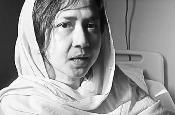 Di Balik Sakitnya, Ria Irawan Suka Iseng Bercanda