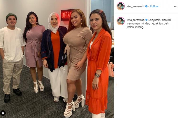 Risa Saraswati dan Duo Semangka (Instagram/@risa_saraswati)
