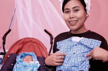 Sedang Jadi Sorotan, 5 Potret Super Cute Anak Evi Masamba