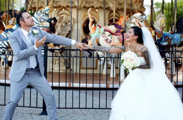 Tiga Setia Gara dan suaminya saat masih harmonis. [Instagram]