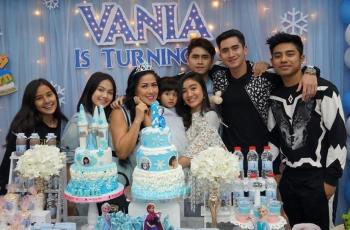 Digosipkan Dipacari Verrell Bramasta, Febby Rastanty Ditanya Kapan Nikah Venna Melinda