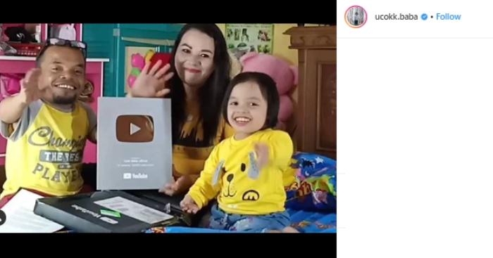Ucok Baba dan putri bungsunya. (Instagram/@ucokk.baba)