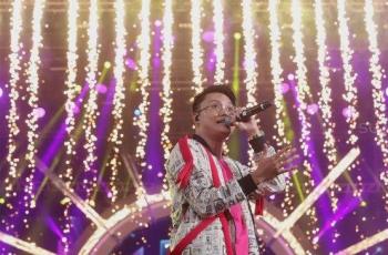 Nggak Kalah dari Bintang K-Pop, Rizky Febian Sukses Bikin Klepek-Klepek