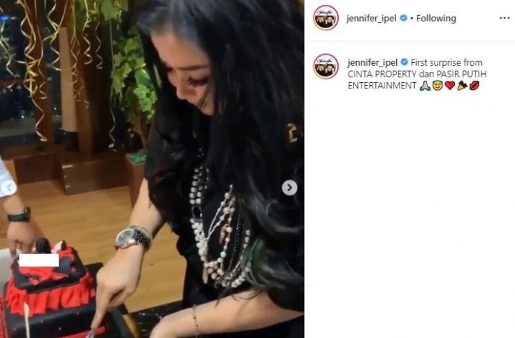Jennifer Jill Supit (Instagram/@jennifer_ipel)