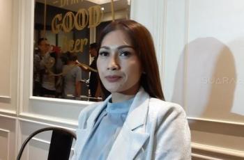 Soroti Artis Penuh Sensasi, Tata Janeeta: Apa Besok Gue Nyanyi Pakai Bikini?