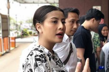 Ketua BEM UGM Anti LGBT, Awkarin Mundur Teratur?