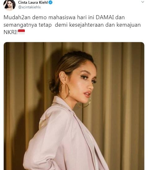 Cuitan Cinta Laura terkait aksi demo hari ini. [Twitter]