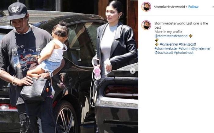Kylie Jenner, Stormi Webster dan Travis Scott. (Instagram/@stormiwebsterworld)