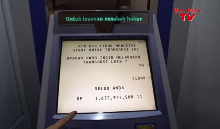 Saldo ATM Barbie Kumalasari (Youtube/UyaKuyaTV)