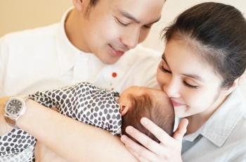 Full Pernak-pernik Lucu! 5 Potret Perayaan Satu Bulan Anak Ke-2 Sandra Dewi
