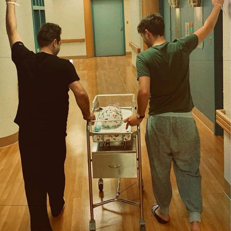 Mark Westlife dan pasangannya Cailean sambut kelahiran putri mereka. [Instagram]