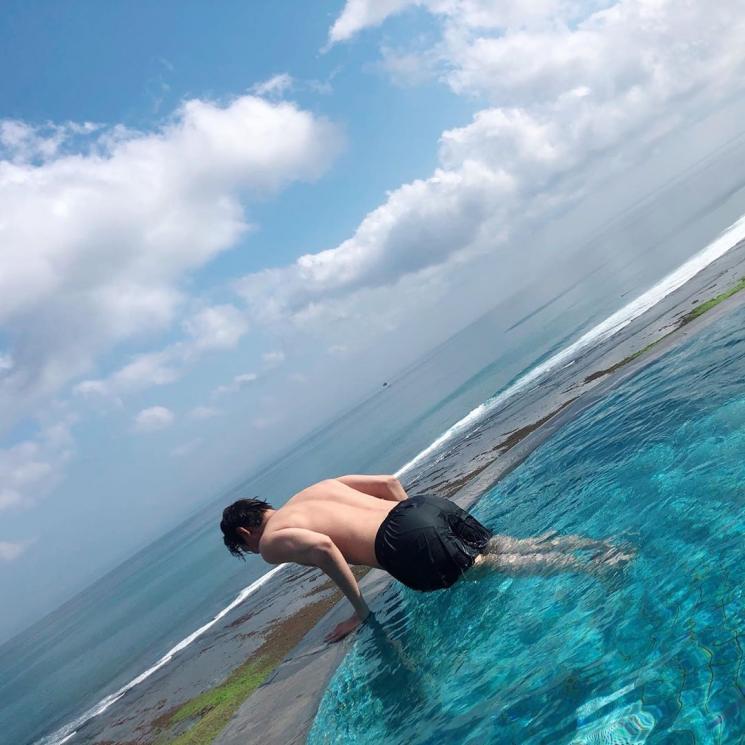 Lee Min Ho di Bali (Instagram/@actorleeminho)