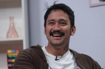 Paling Ganteng bak Raja, 5 Seleb Pria Punya Anak Cewek Semua