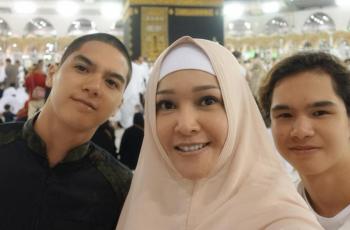 Pakai Peci, Dul Jaelani dan Al Ghazali Ikut Konvoi Jemput Ahmad Dhani