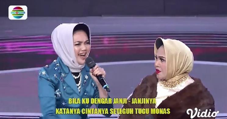 Rina Nose dan Hetty Koes Endang. (Youtube/Indosiar)