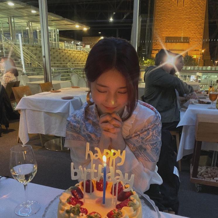 Suzy (Instagram/@skuukzky)