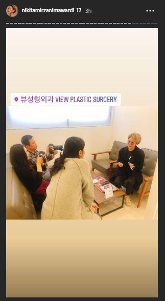 Nikita Mirzani di klinik operasi plastik Korea Selatan. (Instagram/@nikitamirzanimawardi_17)