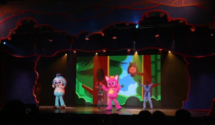 Pertunjukan Pinkfong 'Baby Shark' Live Musical (MataMata.com/Firna)