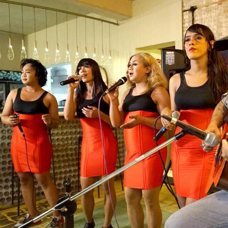 Girlband AMUBA asal Yogyakarta yang personelnya para waria. [Instagram]