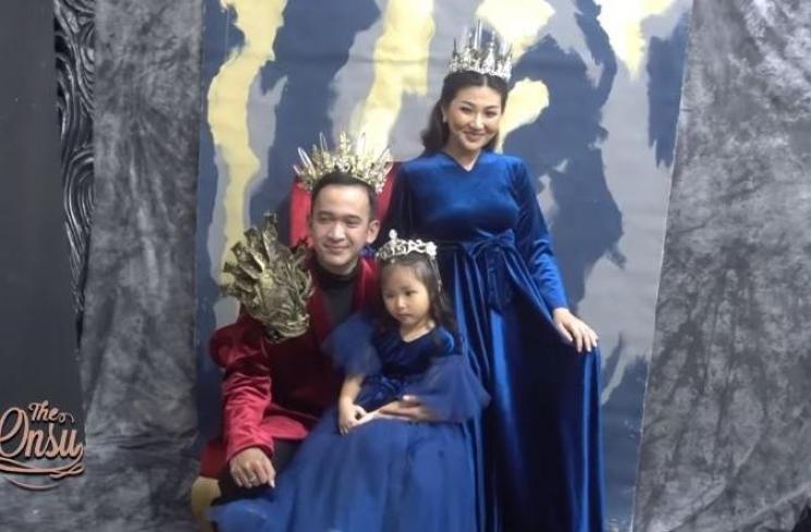 Ruben Onsu dan Sarwendah. (Youtube/TheOnsu)