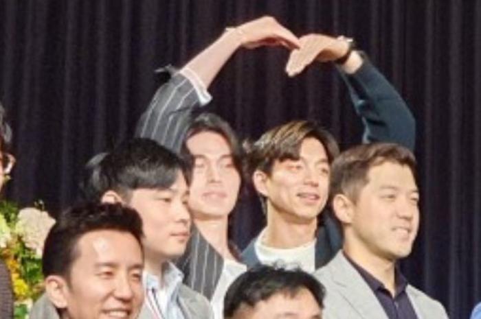 Lee Dong Wook dan Gong Yoo. (KStarlive.com)