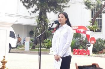 5 Gaya Fesyen Angela Tanoesoedibjo, Calon Wakil Menteri Wishnutama