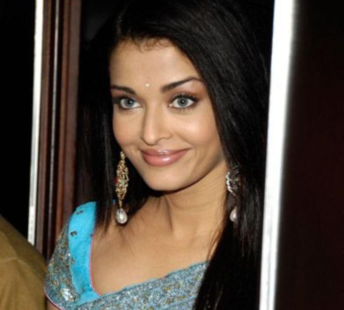 Aishwarya Rai. (yarnstyle.com)