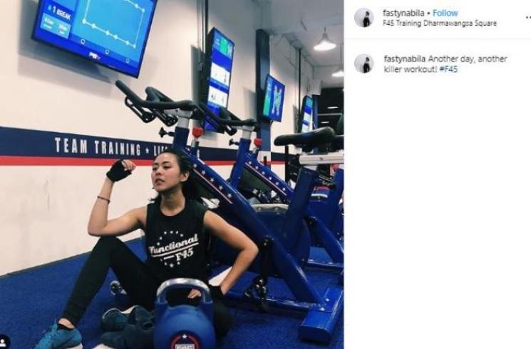Potret Nabila Faisal, kekasih baru Marcell Darwin. (Instagram/@fastynabila)