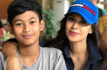 Diah Permatasari Jalan Bareng Anak Remajanya, Sering Dikira Kakak Beradik