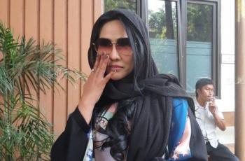 Dituduh Sebagai Pelakor, Ratu Meta Naik Pitam